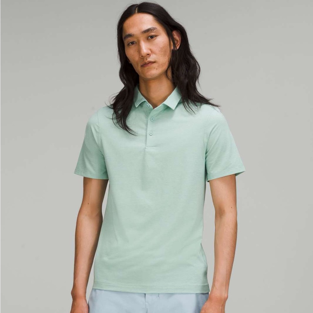 Lululemon Men’s Evolution Polo - Size M